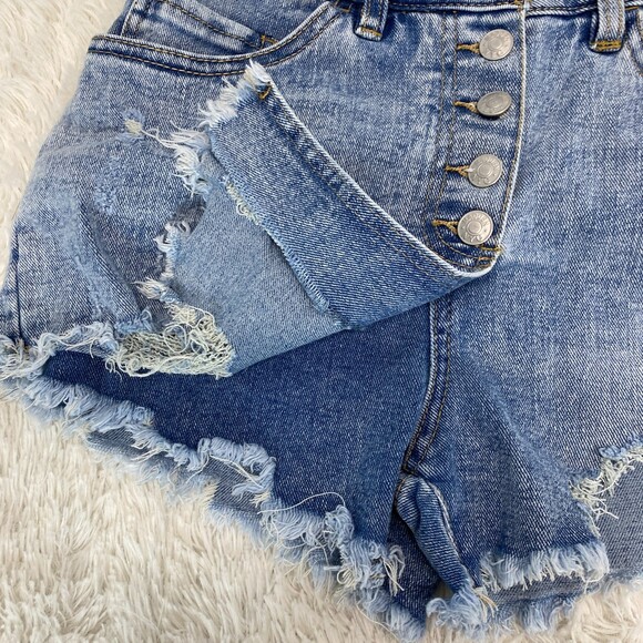 NWT Madden NYC Juniors Women's Size 3 Button Fly Blue Denim Skort Shorts - Picture 4 of 8